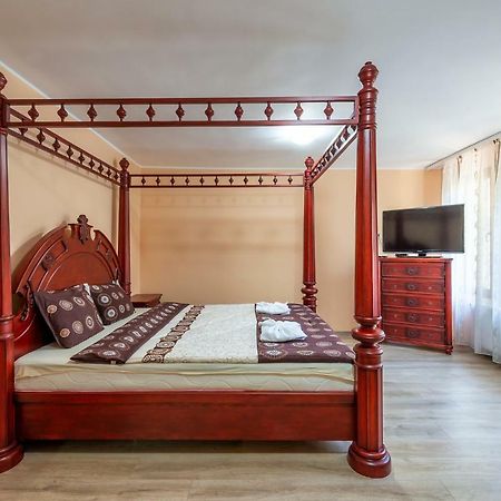 Hotel Bendida Panicziszte Zewnętrze zdjęcie
