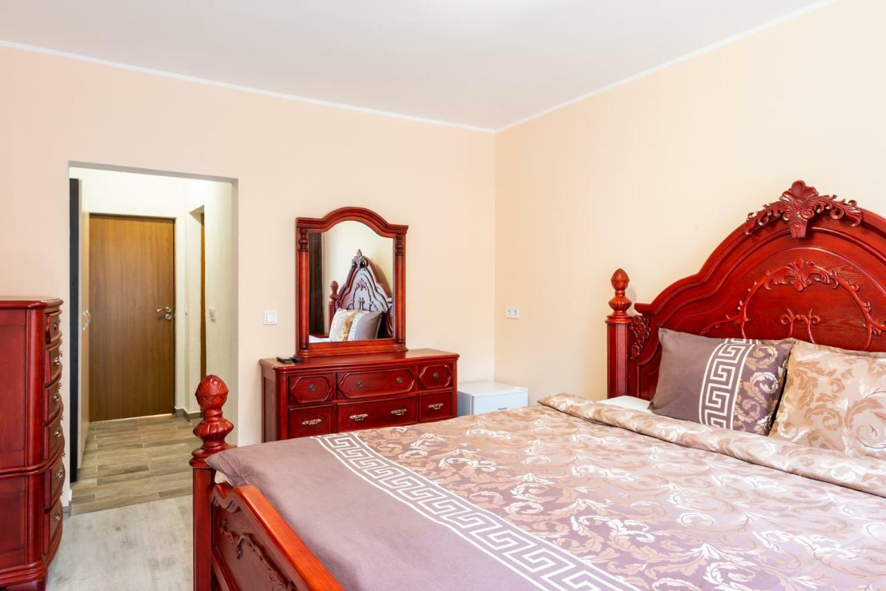 Hotel Bendida Panicziszte Zewnętrze zdjęcie